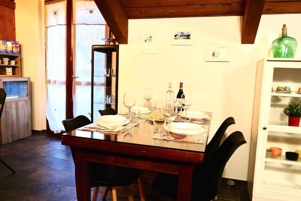 Attico Nel Cuore Delle Langhe - Free Parking Wi-Fi E Ac อัลบา ภายนอก รูปภาพ