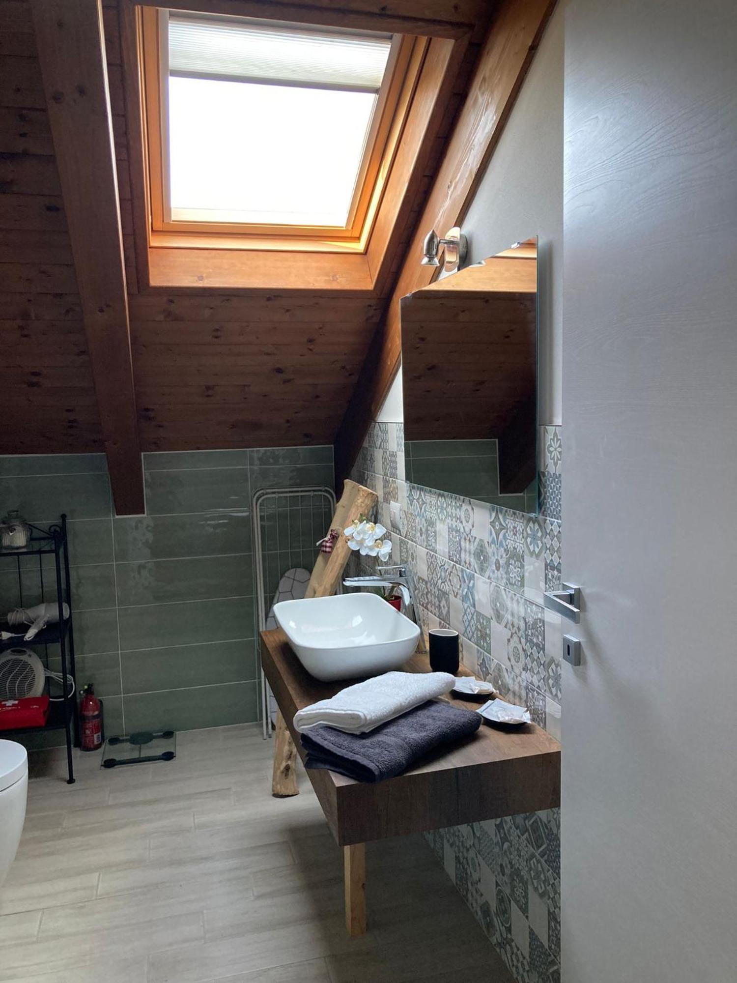 Attico Nel Cuore Delle Langhe - Free Parking Wi-Fi E Ac อัลบา ภายนอก รูปภาพ